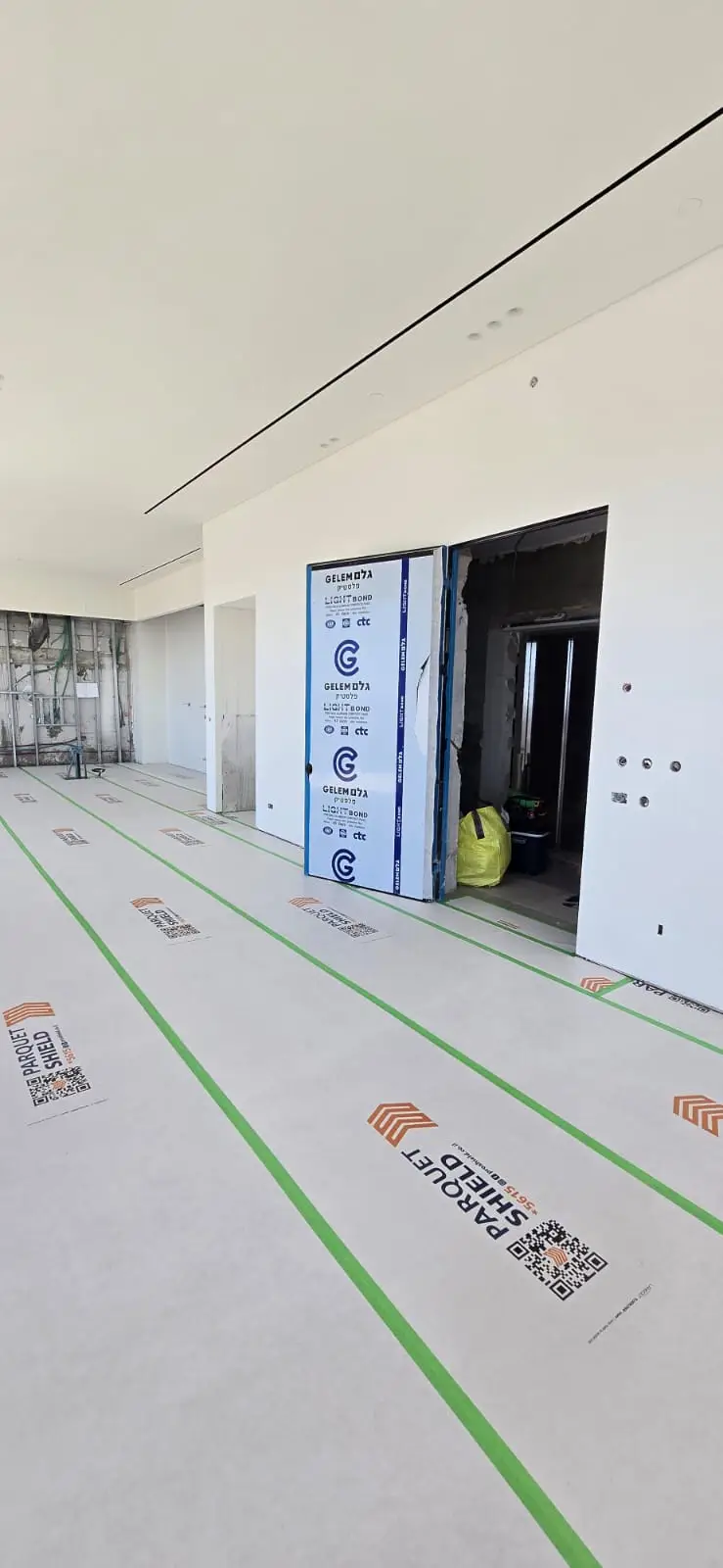 הגנת ריצוף ופרקט — תמונה 1 מתוך 5 מעמוד פתרונות ההגנה